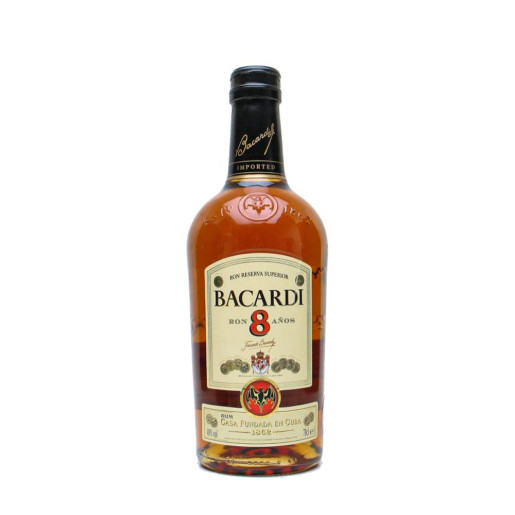 BACARDI 8 YO 0.7L